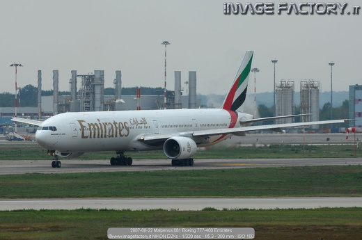 2007-08-22 Malpensa 061 Boeing 777-400 Emirates